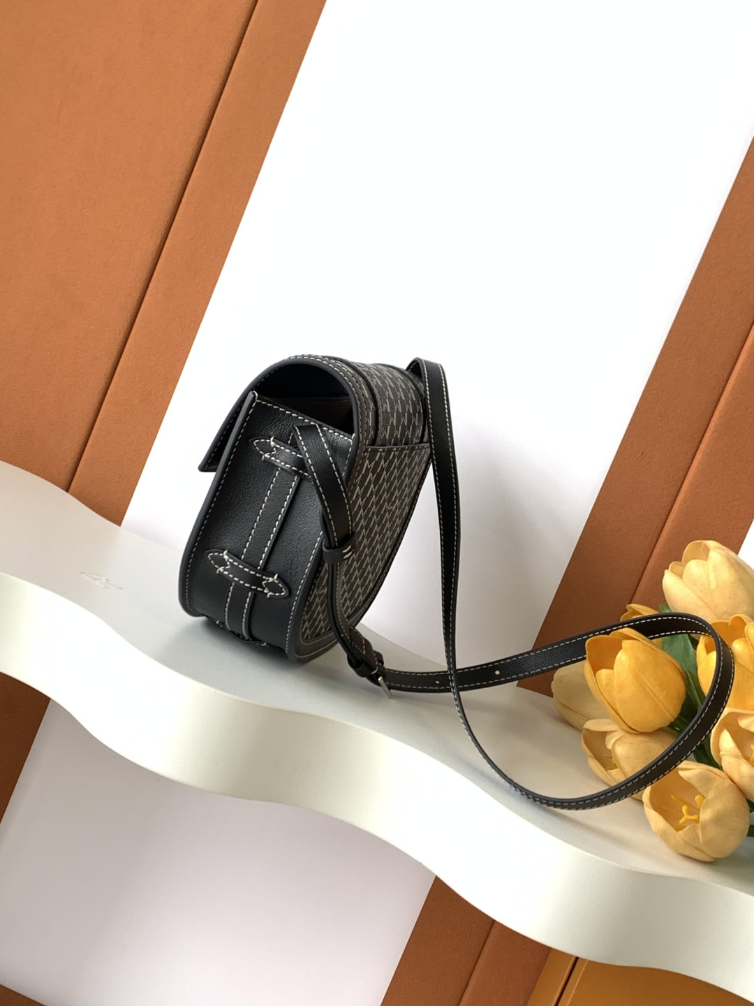 Goyard M Canvas系列马鞍包