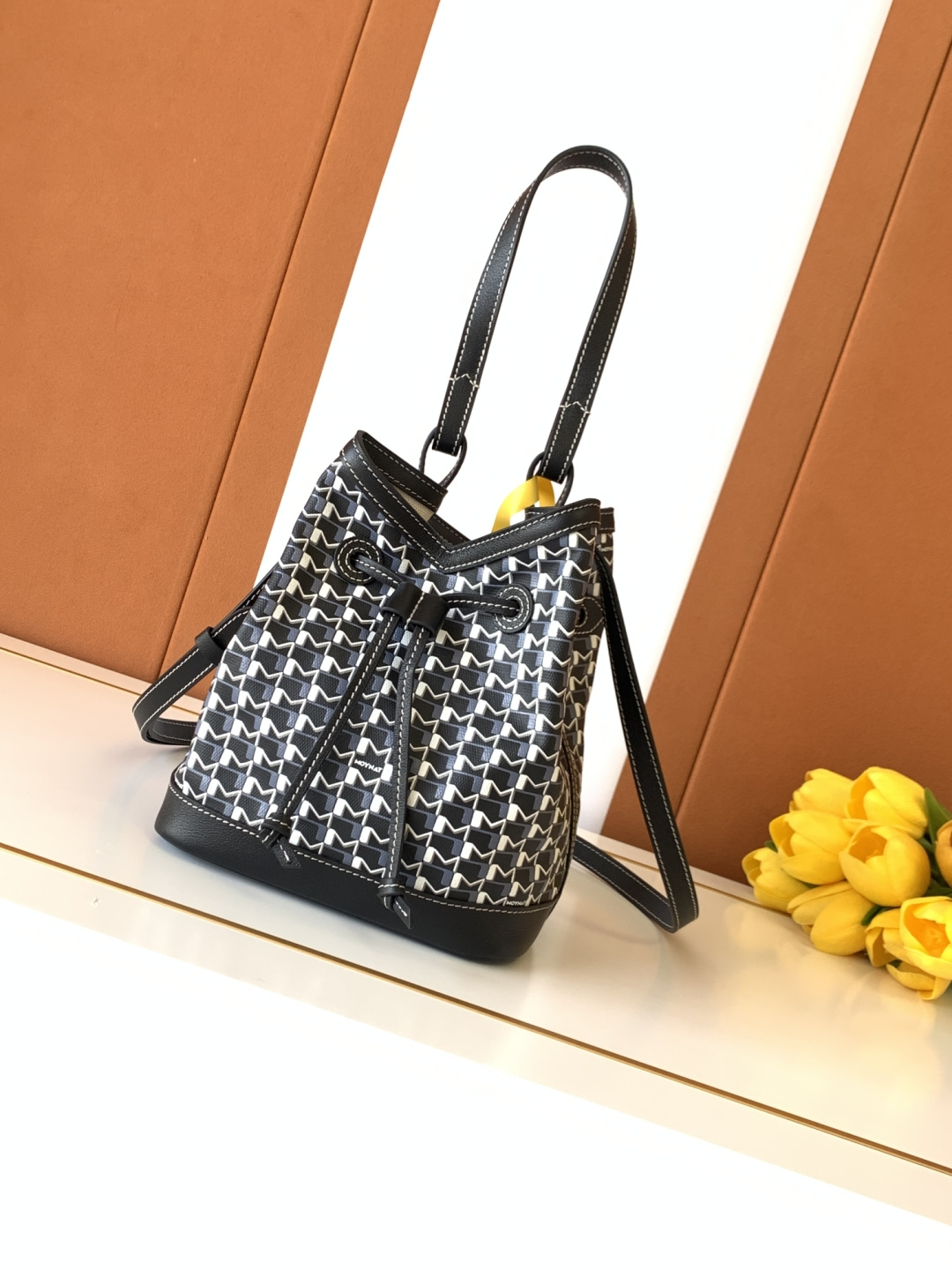Goyard M Canvas系列水桶包