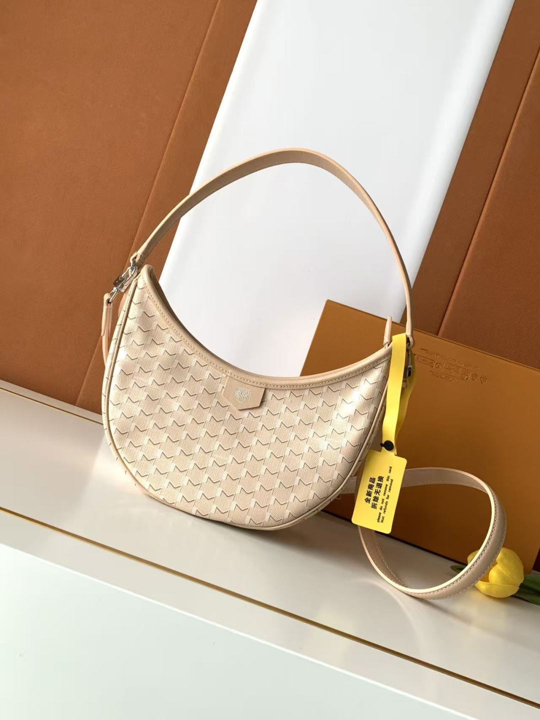 Goyard Moynat新品 | 新月包
