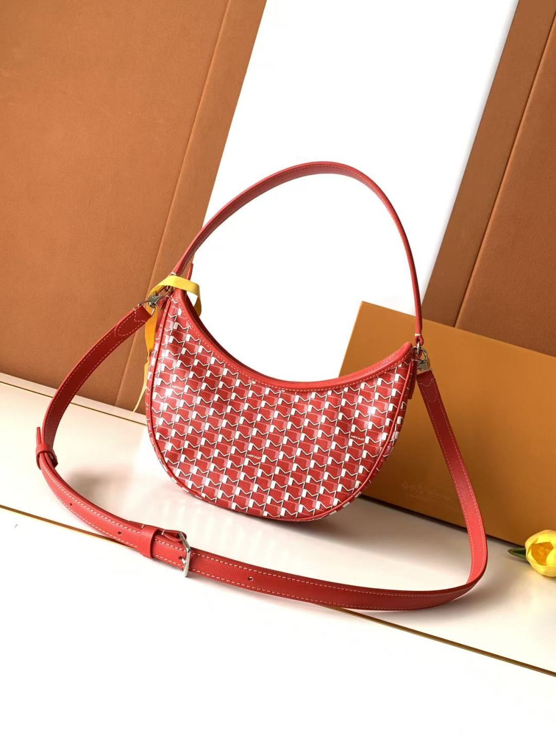 Goyard Moynat新品 | 新月包