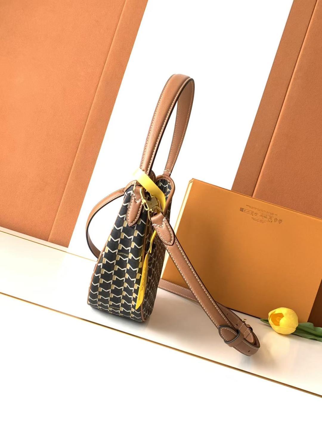 Goyard Moynat新品 | 新月包