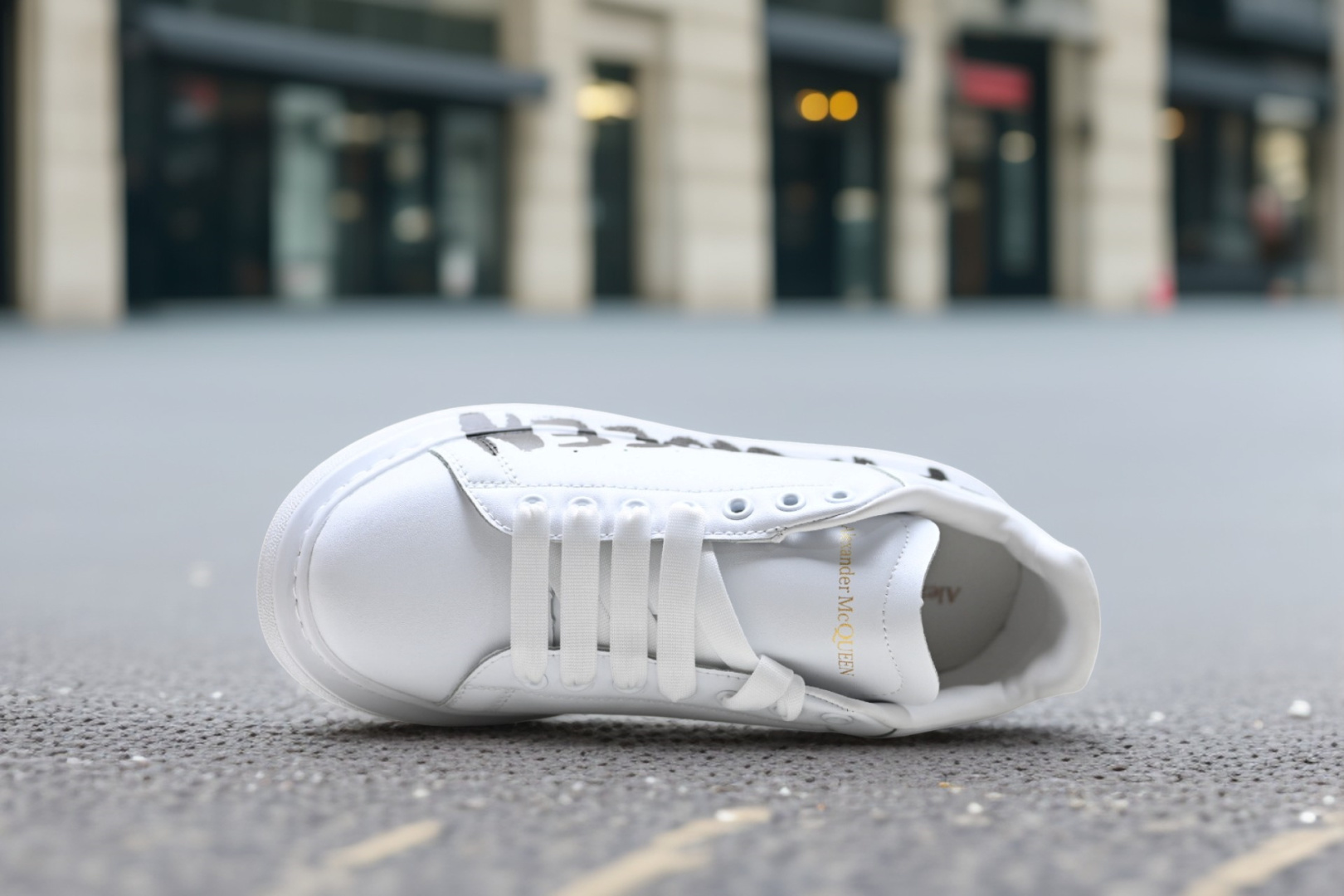 Alexander McQueen Oversized Sneaker – WBLKL, photo 2