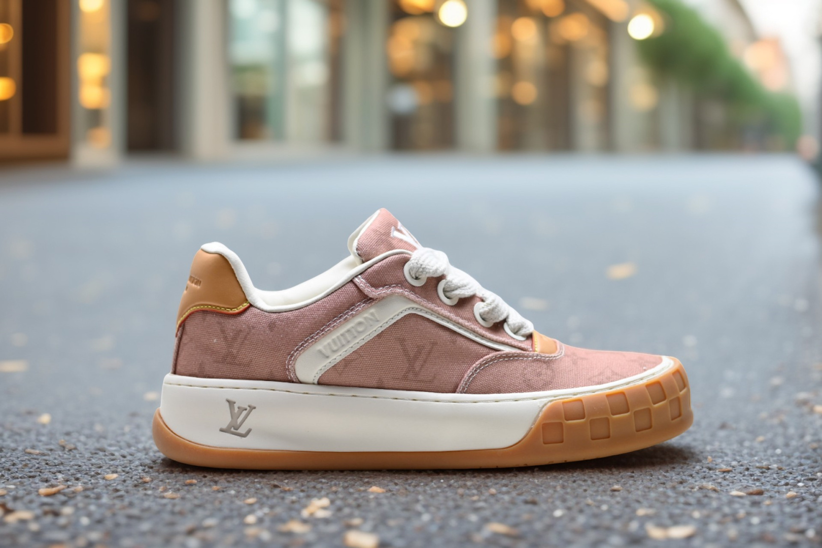 Louis Vuitton Tilted – FEXX