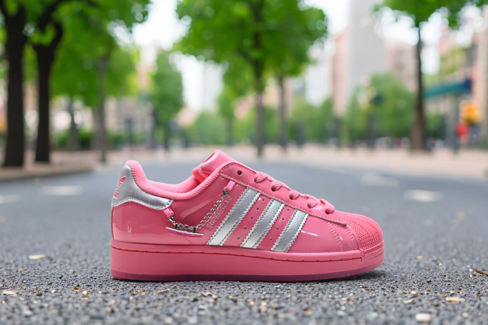【户外实拍】 公司级✅Adidas Originals Superstar贝壳头系列 阿迪达斯 低帮经典百搭休闲运动板鞋 货号:KJ0086 ID:SHMZX