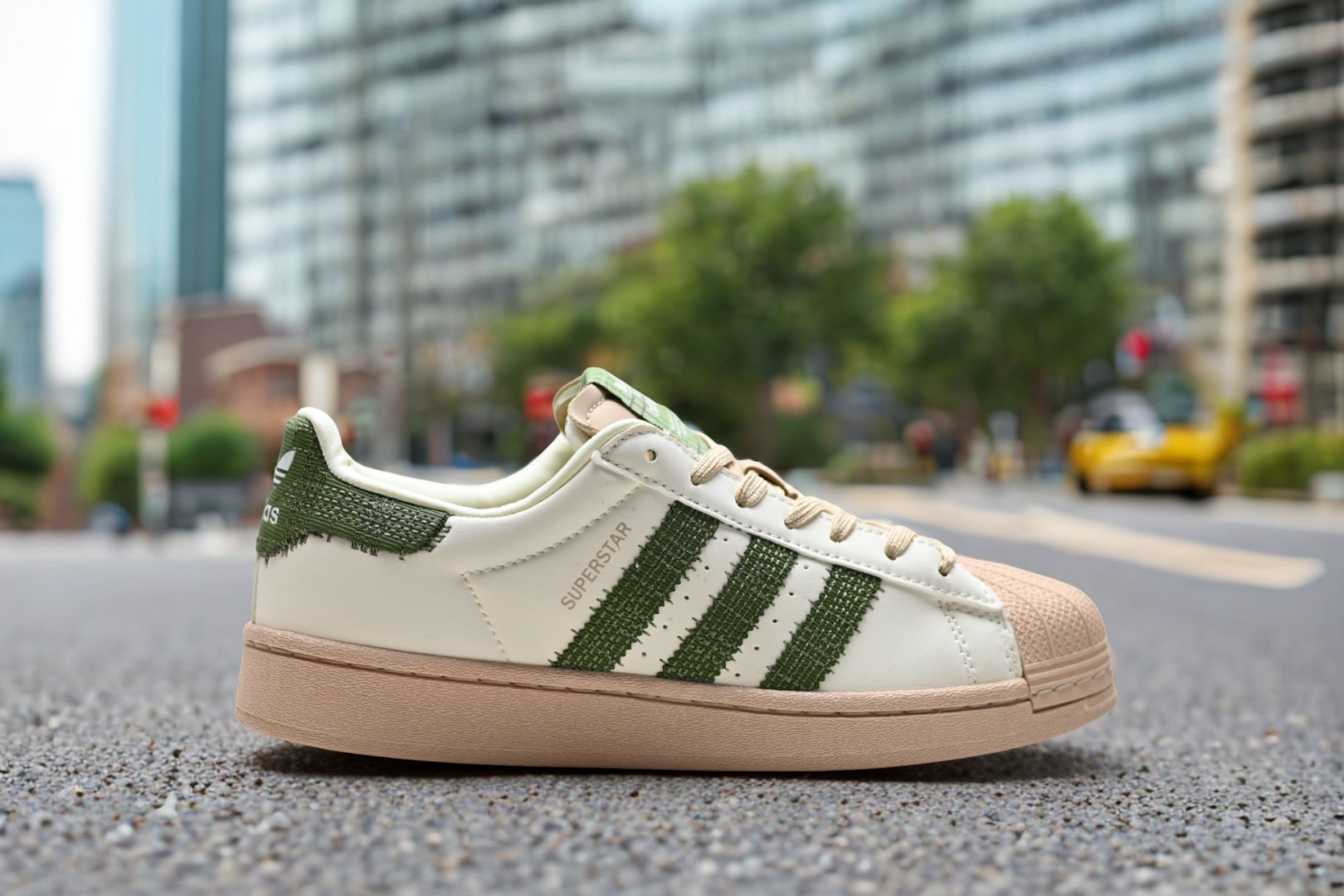 【户外实拍】 公司级✅Adidas Originals Superstar贝壳头系列 阿迪达斯 低帮经典百搭休闲运动板鞋 货号:KJ3967 ID:LUCZZL