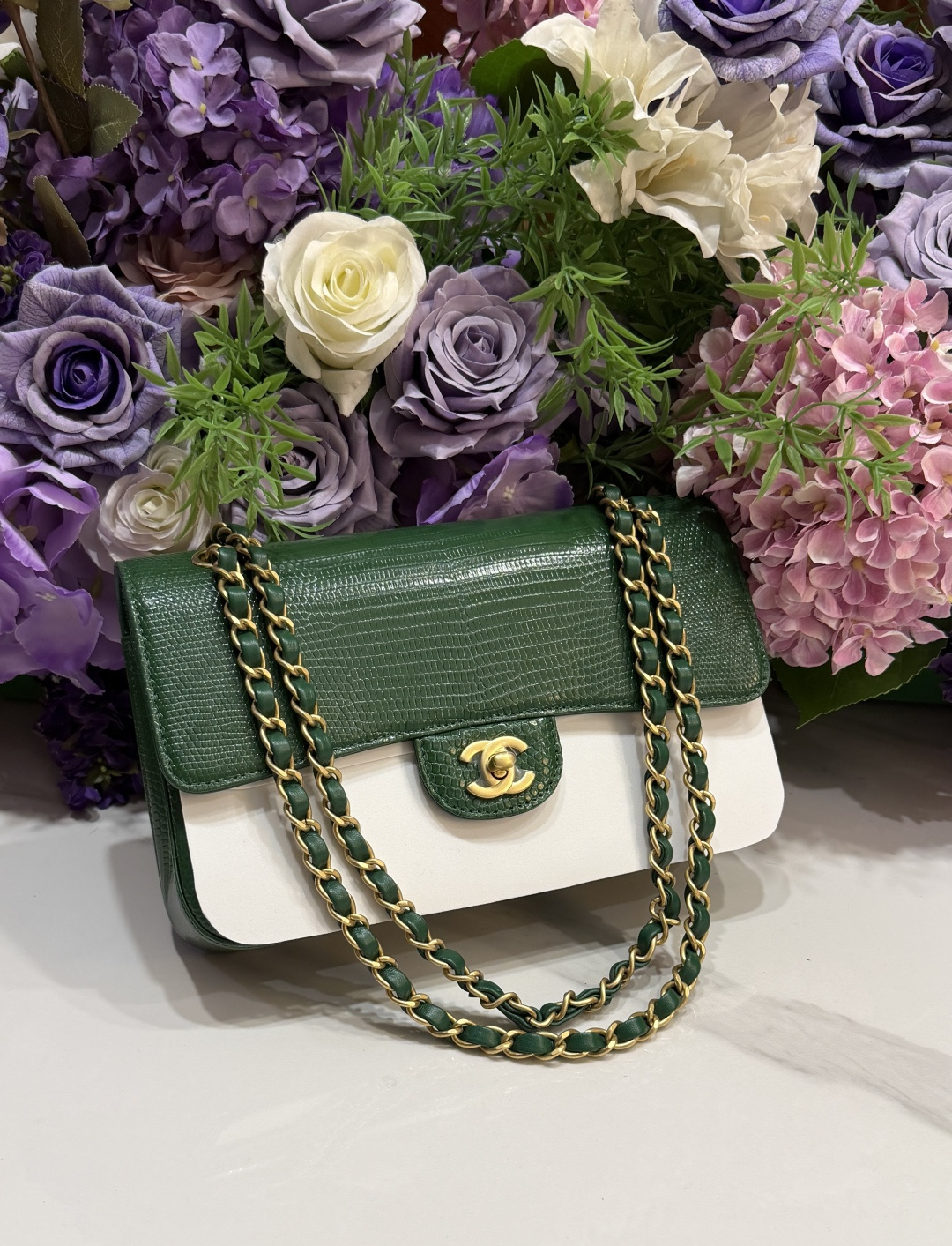 NO:893964,cf lizard skin can capture the hearts of all girls. The counters are available in stock at the same time. Size 25cm, Hermes,19860909cf 蜥蜴皮 可以俘化所有女生的心哦 专柜同步现货供应Size25cm,,Hermes,,Bag