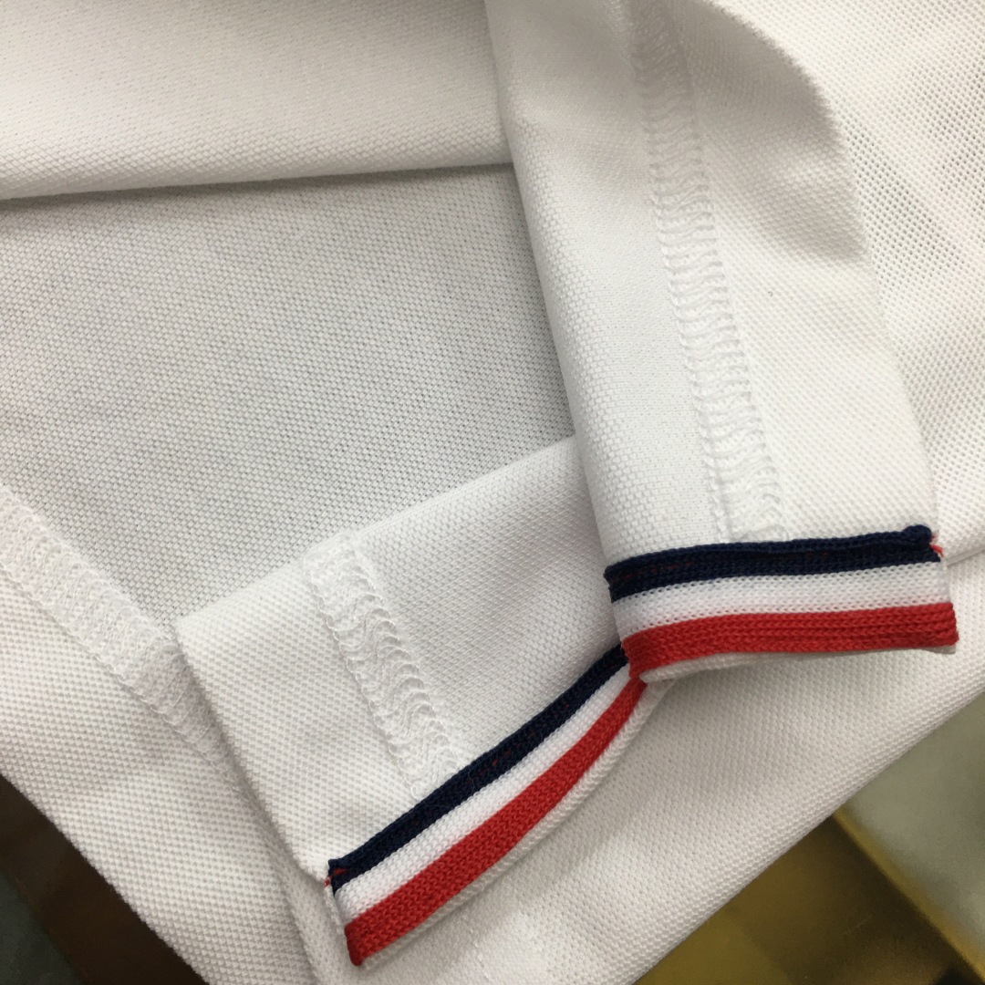“Polo P600 T.B. 2025 Season: High-End Men’s Business Suit with Classic Elegance and Quality Detailing” - 图片 9