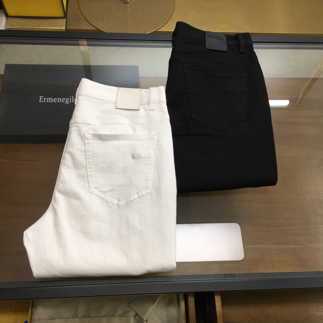 NO:151753,New product [-Z ZEGN] Spring and summer versatile plain color stretch jeans. Full of design details, genuine leather accessories, normal size, fabric with elasticity and comfortable wear. Size: 30-38(37), jeans, alexander wang19860909新品【-Z ZEGN】 春夏百搭款素色带弹力牛仔裤. 满满的设计细节,真皮料饰物,正常尺码,面料带弹力穿着舒适. 尺码:30-38(37),,jeans,alexander wang,Men's clothing