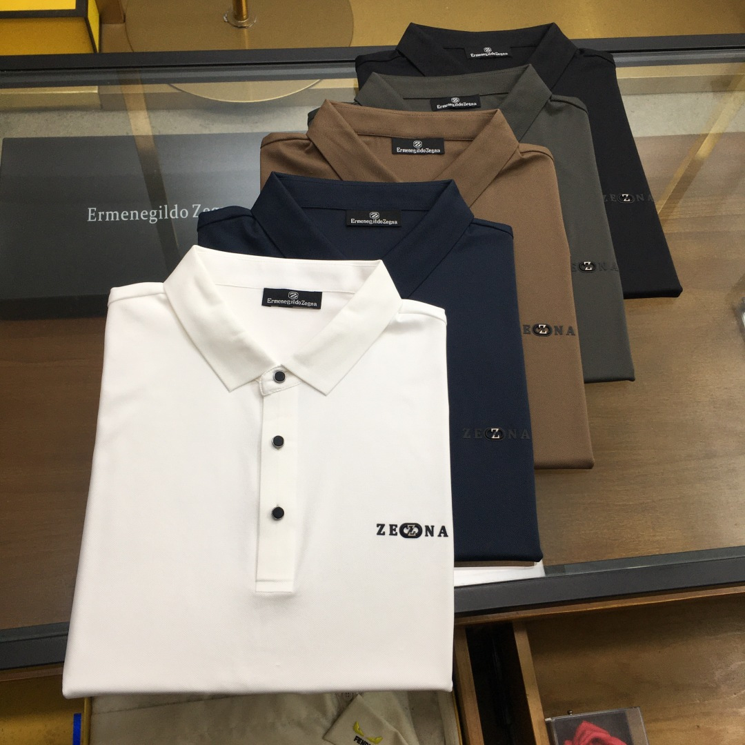 NO:151733,New product [Zegn...] High-end Polo 2025SS Spring and Summer New Product Go Fashion and Casual Lapel T-shirt, Selected High-quality Tianshi cool fabric, Stainless cutting process, Exquisite logo design logo on chest, Customer-supplied hardware and accessories, Simple and easy to match, a must-have item for casual business men!  SizeM-4XL [Please report height and weight by placing an order], tees, t-shirt, alexander wang19860909新品【Zegn...】高端Polo 2025SS春夏新品 Go 时尚休闲翻领T恤,甄选优质天丝凉爽面料,无痕切割工艺,胸前密针精致logo设计标识,客供订织五金辅料,简约易搭配,休闲商务男人必备单品！ SizeM-4XL【下单请报身高体重】,,tees，t-shirt,alexander wang,Men's clothing
