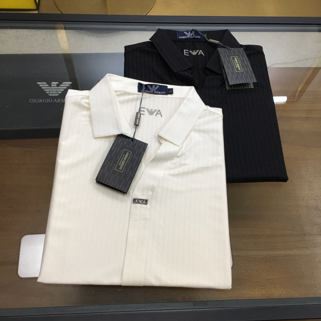 NO:417428,New product POLO [Aman...] 25 spring and summer new product, fashionable POLO/lamb short sleeves, high-end custom versatile styles, anyone can easily control it, full custom fabric craftsmanship, luxurious classic brand logo design on the chest, very high-end, those who understand goods must enter!  The style and tailoring are slim styles, which are very exquisite, showing aura and highlighting the exquisiteness of business men. This is the unique feature, just right slim fit, and the upper body effect is very good!  Counter size M-4XL., T-shirt,alexander wang19860909新品POLO【Aman...】 25春夏新品 时尚POLO/翻领短袖 高级定制百搭款式 任何人都可以轻松驾驭 面料全订制工艺 胸前奢华经典品牌logo设计,非常显档次懂货的必须入！版型剪裁属于修身款 非常精致,显气场,又会凸显商务男士的精致,这就是独到之处,恰到好处的修身,上身效果非常赞！ 专柜尺码M-4XL.,,T-shirt,alexander wang,Men's clothing