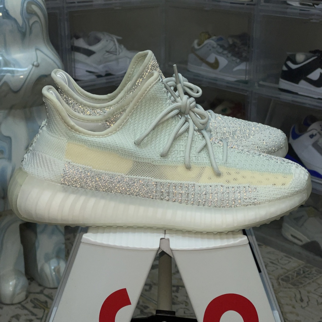 Yeezy 350V2 Cinder FW5317