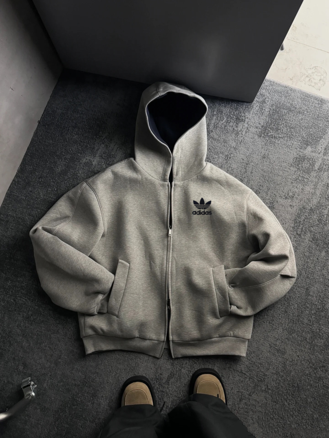 阿迪达斯Adidas重磅灰色内青外灰拼色帽子美式落肩拼接卫衣男女同款外套