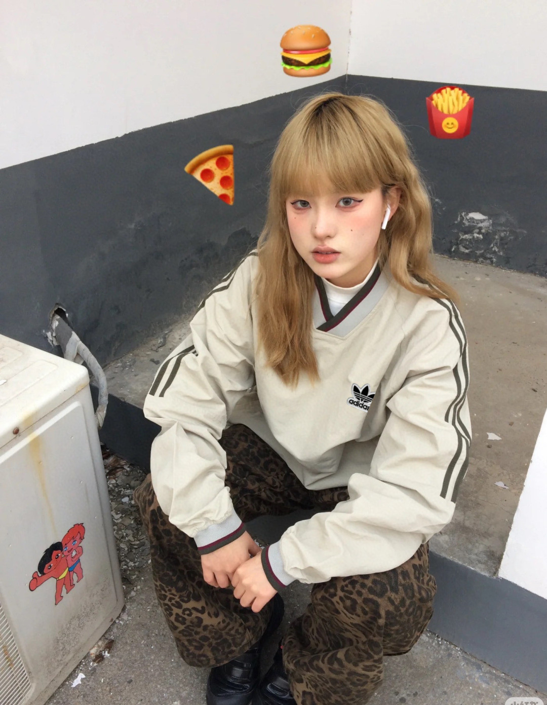 Alternative view of Jacket 02673