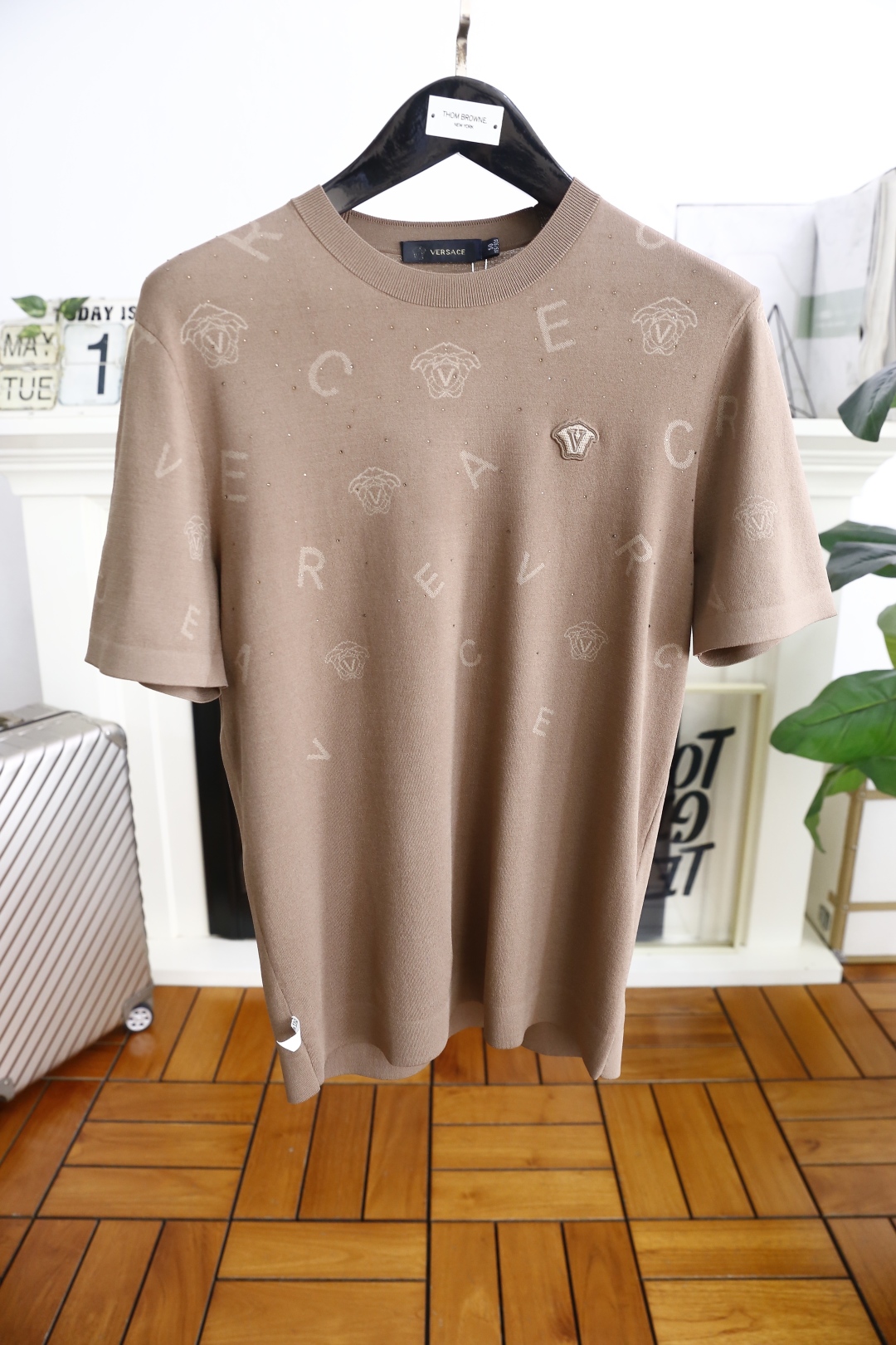 🔥范思泽/Vers*ce.
2025夏季新品男士圆领短袖👍🏼高级定制百搭款式 任何人都可以轻松驾驭 采用