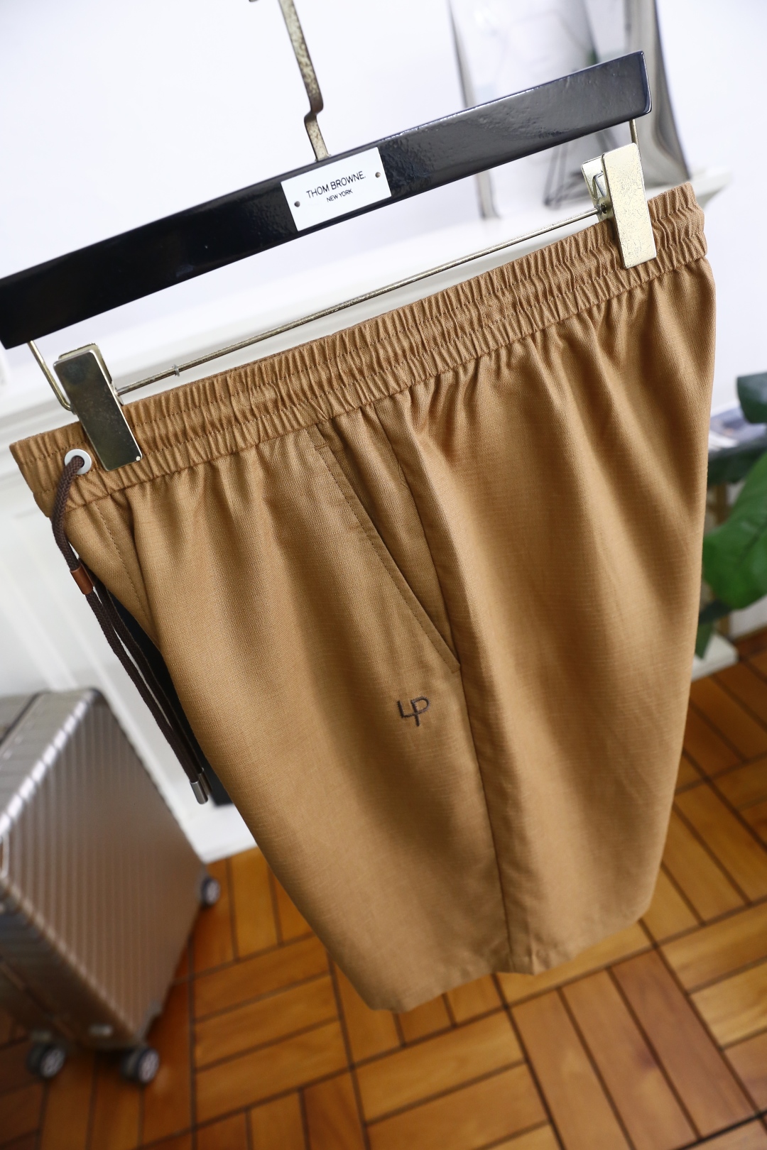 🔥lp。.
2025ss夏季新品男士短裤👍奢华经典品牌字母logo设计 采用舒适透气面料！品味与价值共享