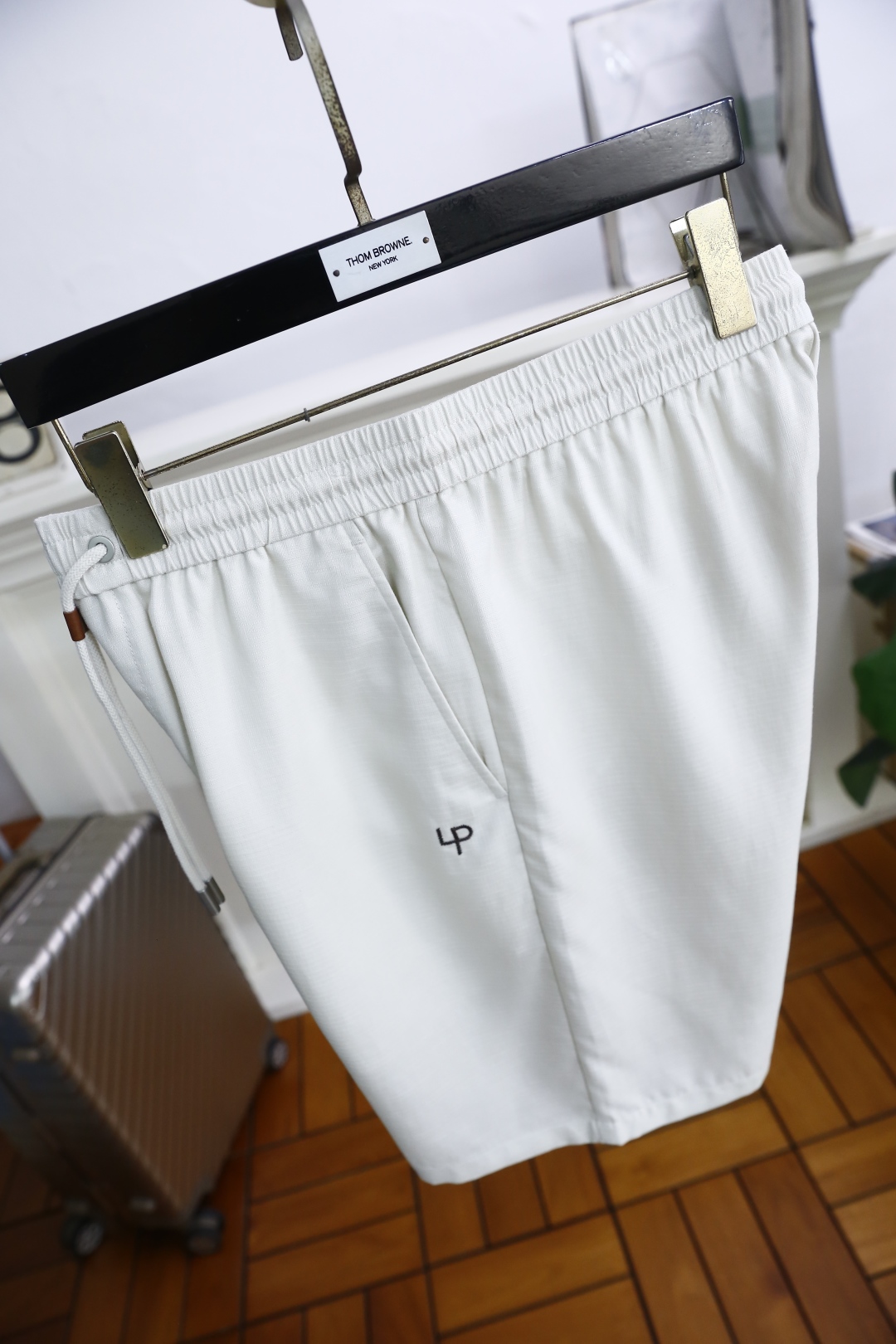 🔥lp。.
2025ss夏季新品男士短裤👍奢华经典品牌字母logo设计 采用舒适透气面料！品味与价值共享