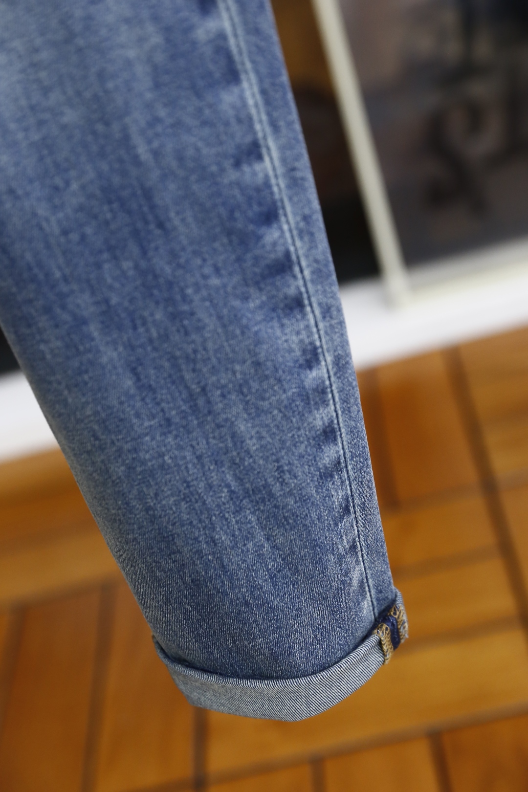 🔥路易威*/Louis Vuitt*n.
2025夏季新品！时尚男士夏季薄款牛仔裤👖采用客供水洗弹力牛仔