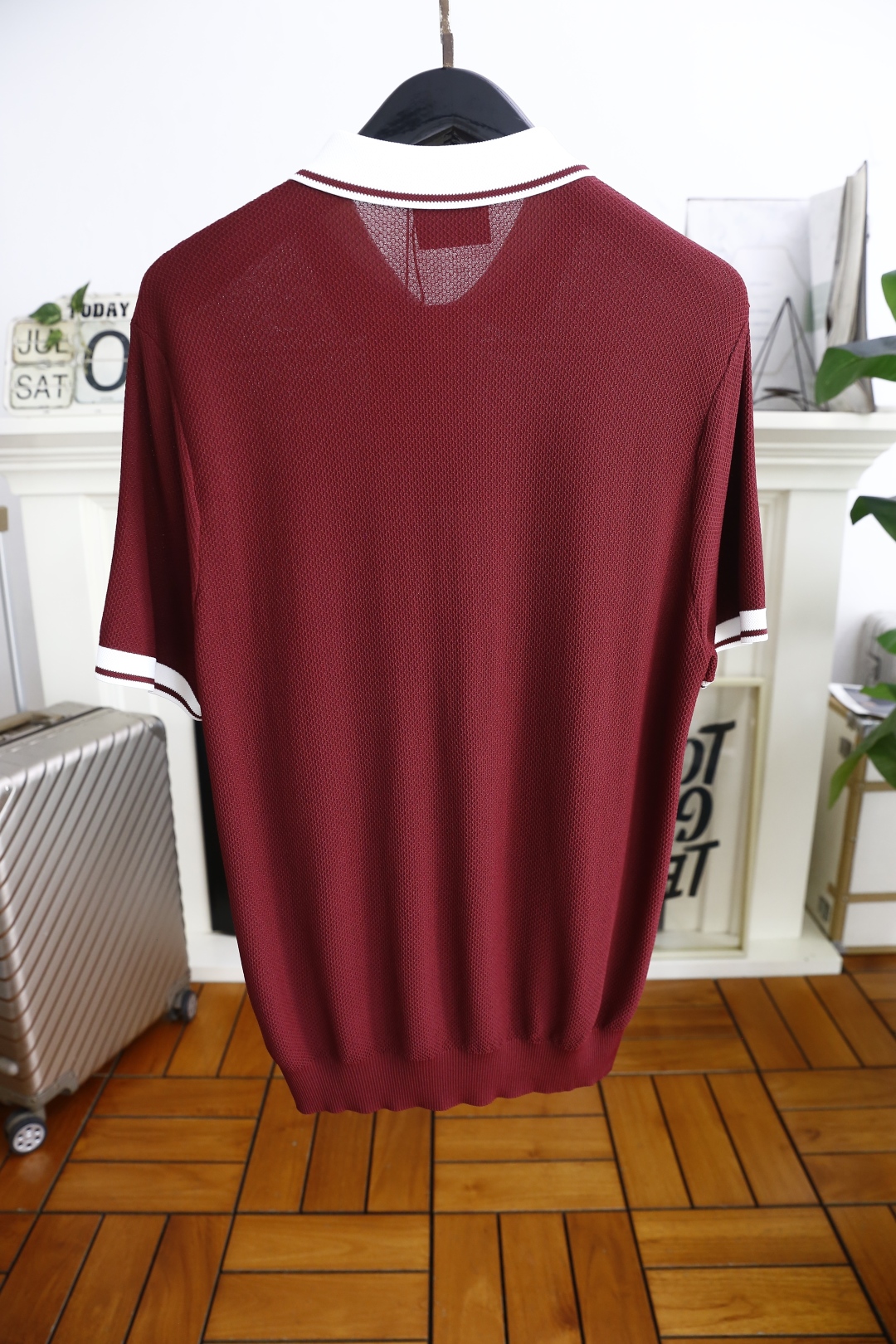 🔥kiton.
25夏季新品🆕专柜官网同步发售！时尚男士翻领针织衫！奢华经典品牌原版字母LOGO设计👍辅