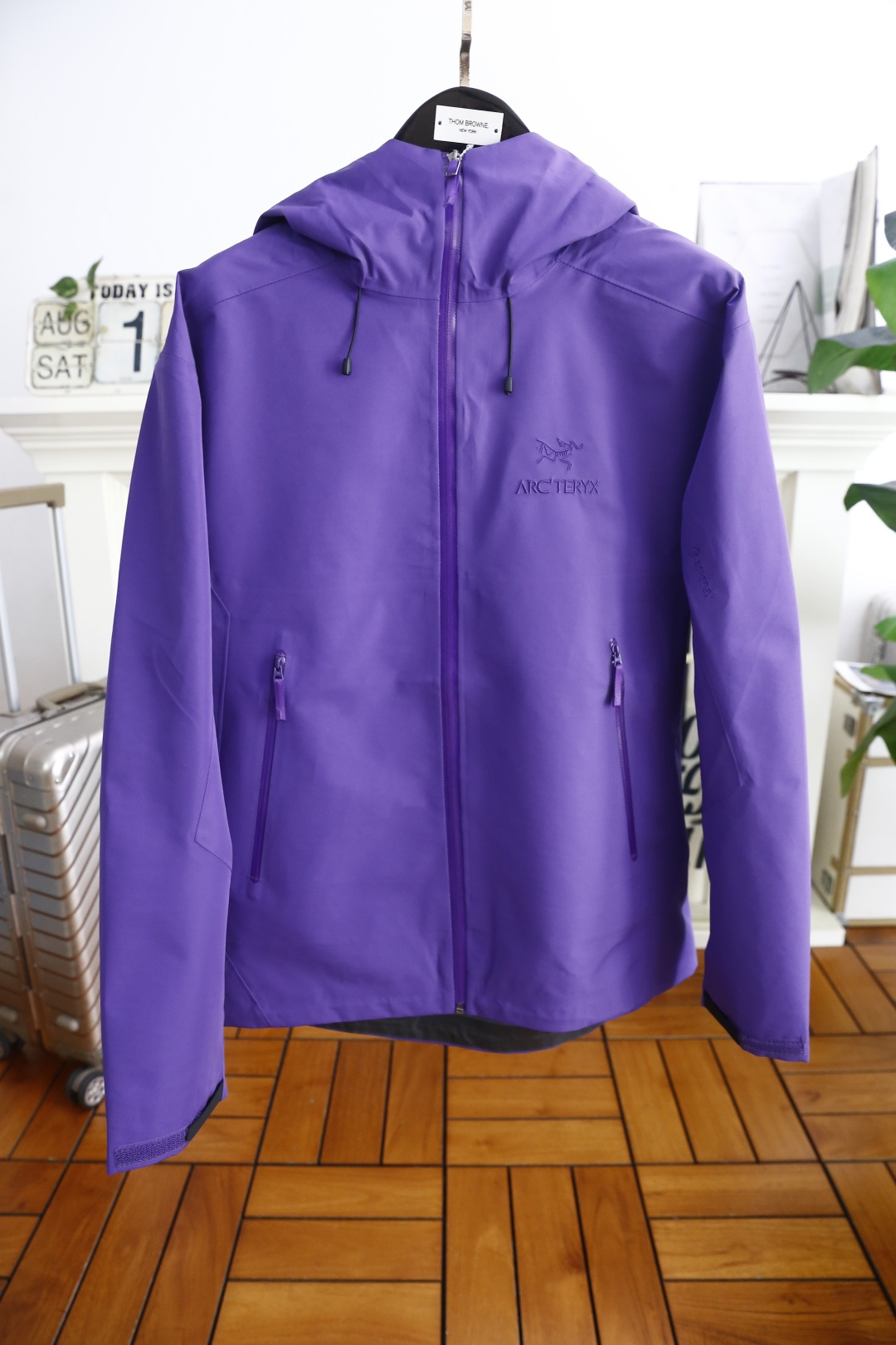 🔥始祖鸟/archaeoPteryx.
26早秋新品🆕时尚百搭男女同款冲锋衣！胸前采用品牌经典LOGO搭