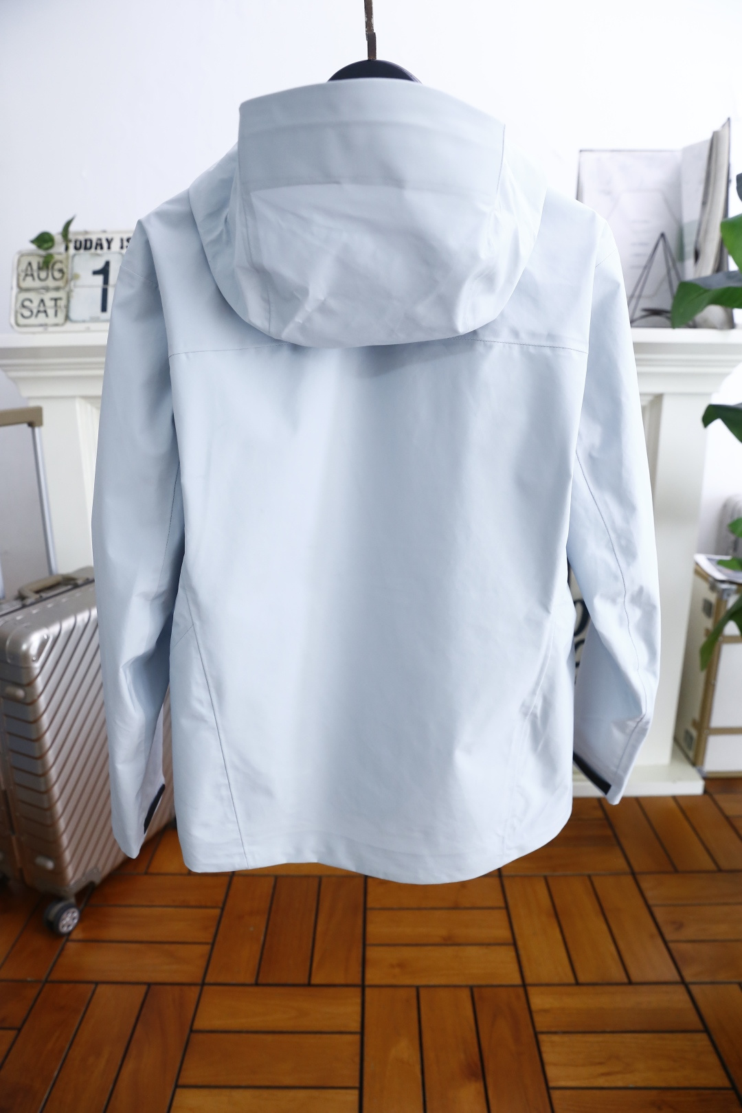 🔥始祖鸟/archaeoPteryx.
26早秋新品🆕时尚百搭男女同款冲锋衣！胸前采用品牌经典LOGO搭