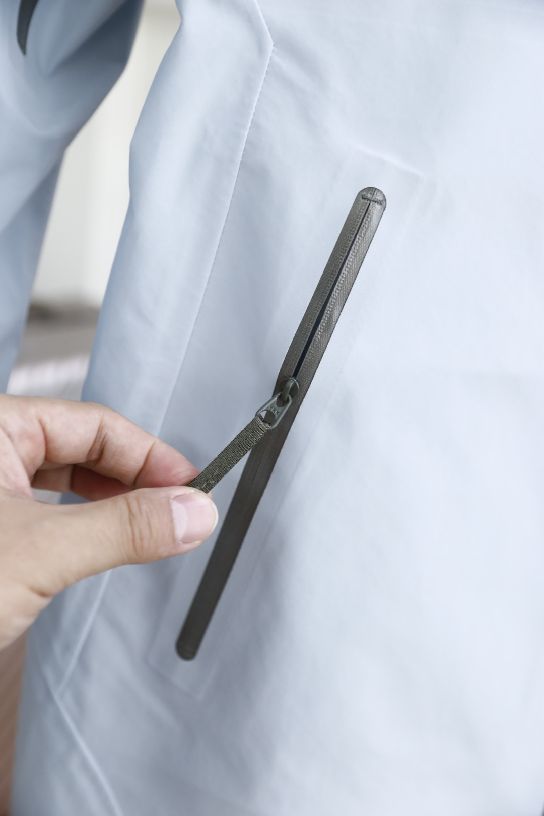 🔥始祖鸟/archaeoPteryx.
26早秋新品🆕时尚百搭男女同款冲锋衣！胸前采用品牌经典LOGO搭