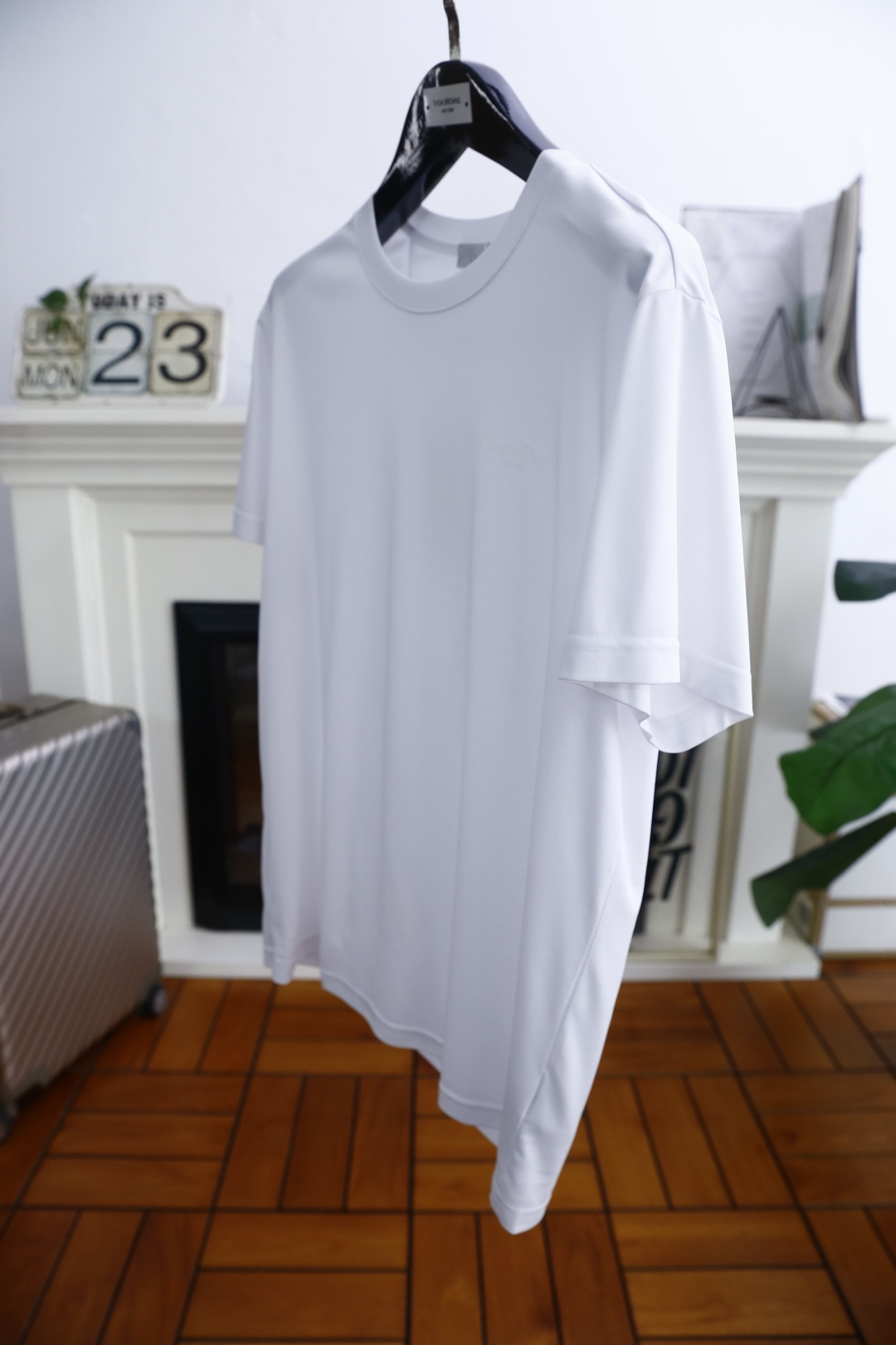 🔥迪奥/Christian D*or.
2025夏季男士圆领短袖🍃奢华经典品牌LOGO标识标注👍🏼上身就