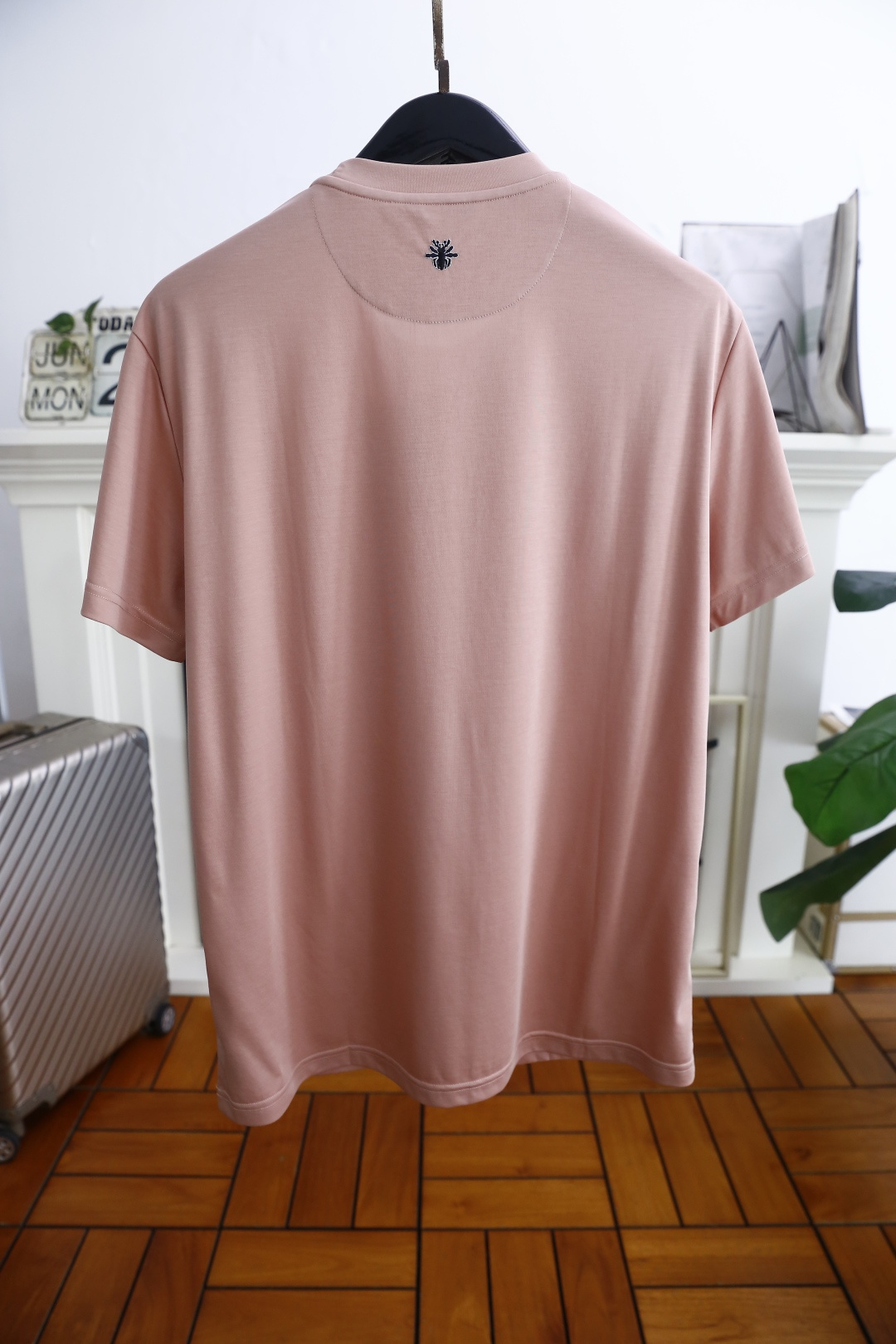 🔥迪奥/Christian D*or.
2025夏季男士圆领短袖🍃奢华经典品牌LOGO标识标注👍🏼上身就