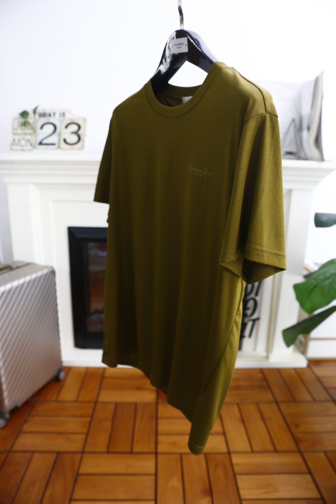 🔥迪奥/Christian D*or.
2025夏季男士圆领短袖🍃奢华经典品牌LOGO标识标注👍🏼上身就