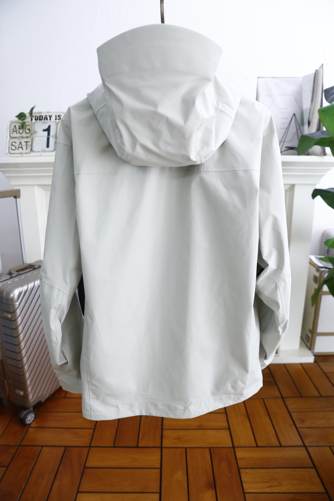 🔥始祖鸟/archaeoPteryx.
26早秋新品🆕时尚百搭男女同款冲锋衣！胸前采用品牌经典LOGO搭