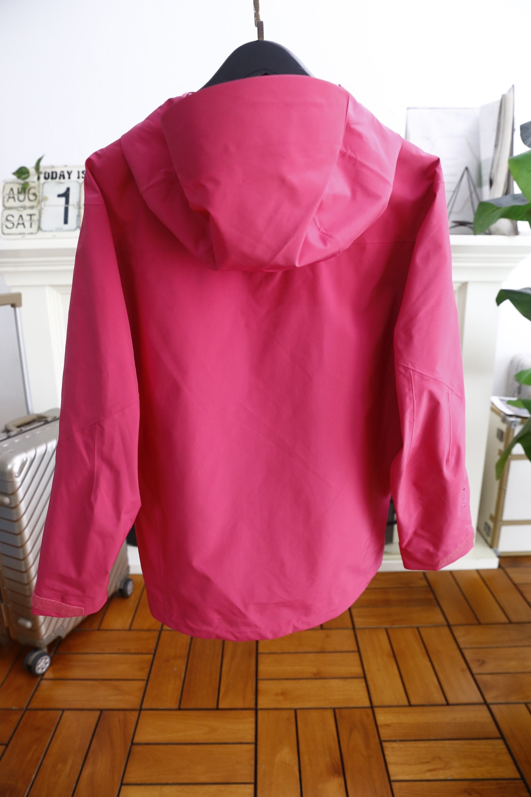 🔥始祖鸟/archaeoPteryx.
26早秋新品🆕时尚百搭男女同款冲锋衣！胸前采用品牌经典LOGO搭