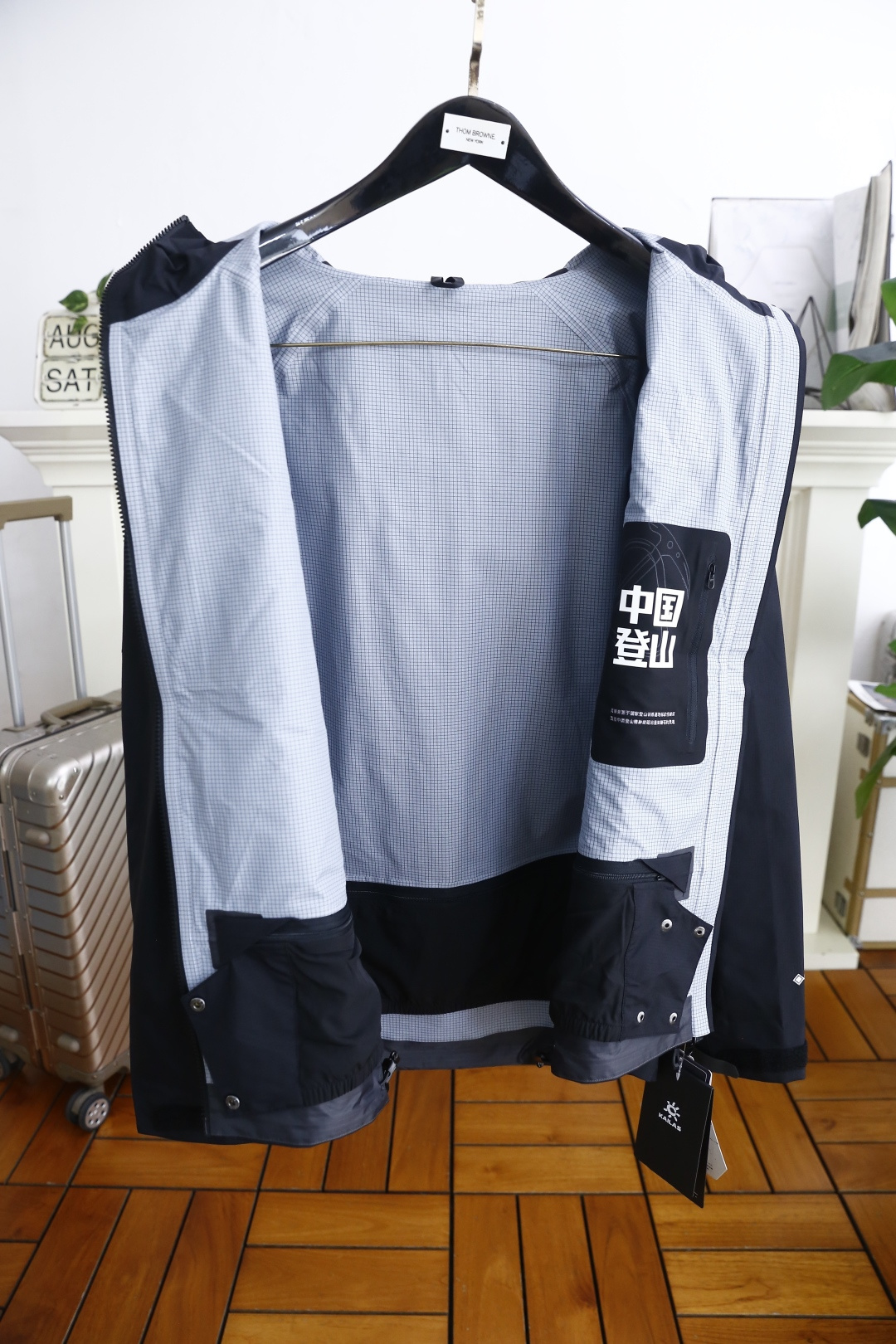 🔥凯乐石/KAILAS.
早秋新款🆕时尚男女同款连帽防水防风冲锋衣外套👍一直在延续的款式 潮流奢华单品系