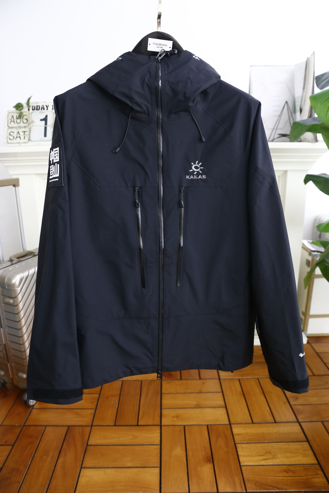 🔥凯乐石/KAILAS.
早秋新款🆕时尚男女同款连帽防水防风冲锋衣外套👍一直在延续的款式 潮流奢华单品系