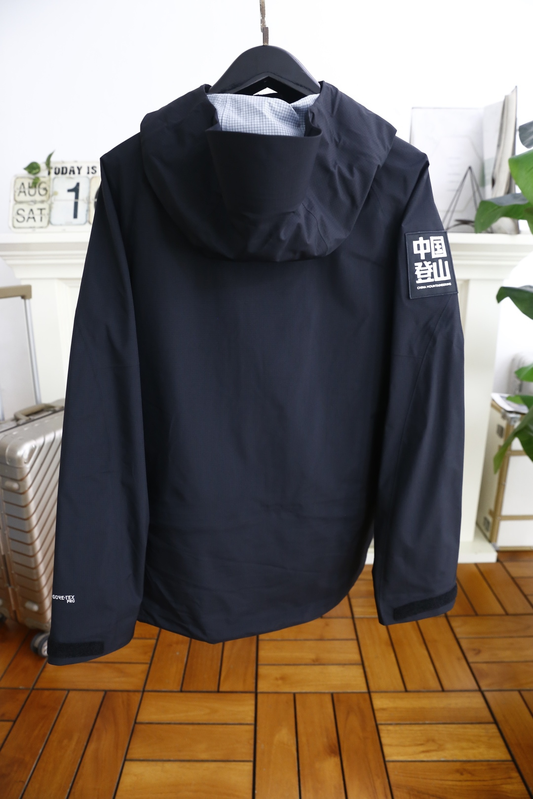 🔥凯乐石/KAILAS.
早秋新款🆕时尚男女同款连帽防水防风冲锋衣外套👍一直在延续的款式 潮流奢华单品系