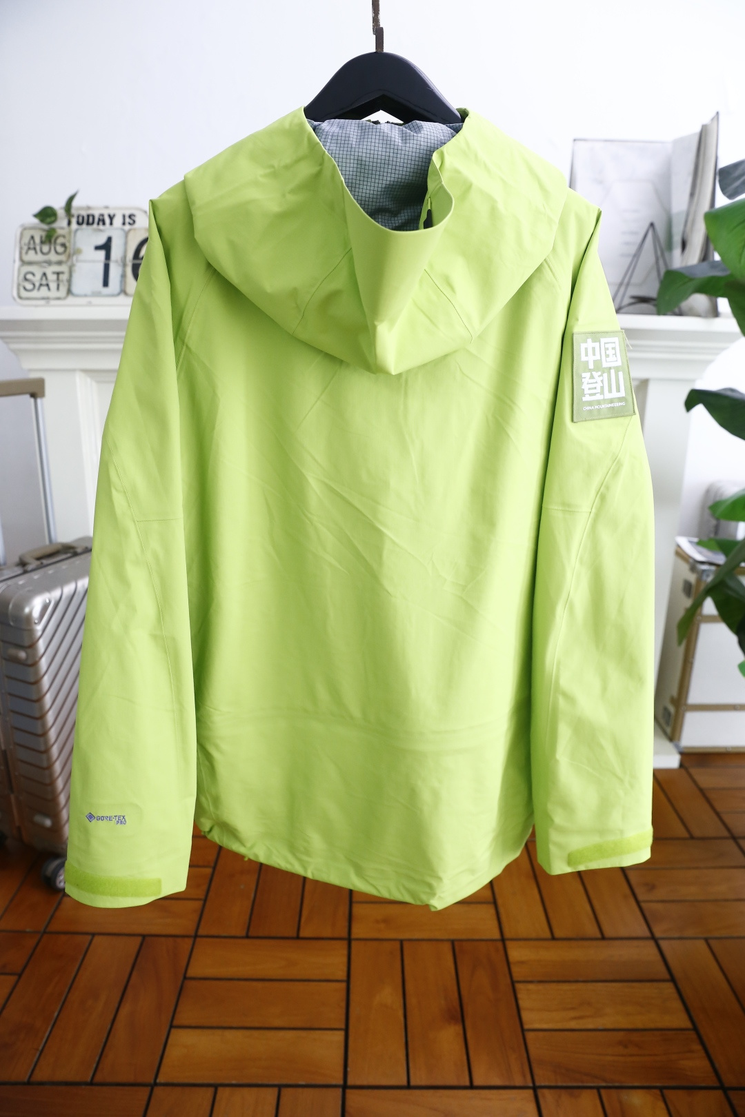 🔥凯乐石/KAILAS.
早秋新款🆕时尚男女同款连帽防水防风冲锋衣外套👍一直在延续的款式 潮流奢华单品系