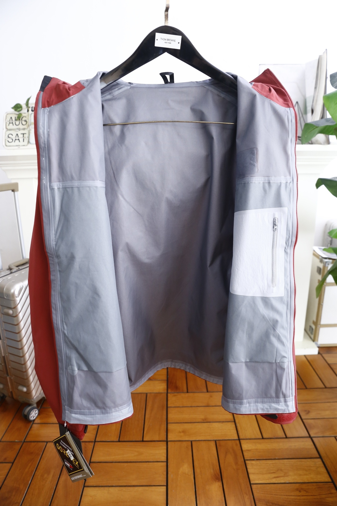 🔥始祖鸟/archaeoPteryx.
26早秋新品🆕时尚百搭男女同款冲锋衣！胸前采用品牌经典LOGO搭