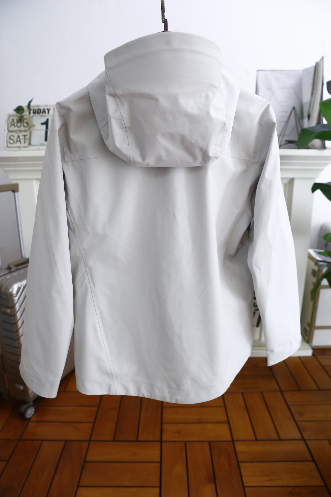 🔥始祖鸟/archaeoPteryx.
26早秋新品🆕时尚百搭男女同款冲锋衣！胸前采用品牌经典LOGO搭