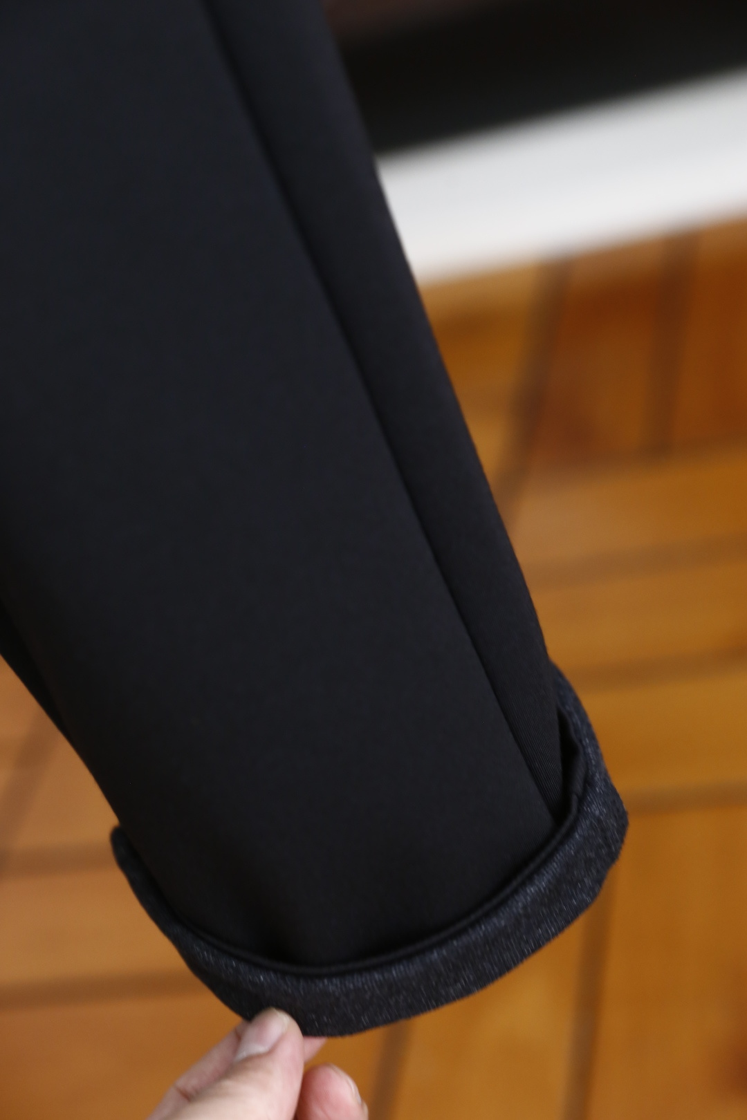 🔥lP🆕.
25早秋新款发布！lP🆕时尚男士百搭松紧腰休闲西裤！奢华品牌经典字母LOGO设计！采用舒适柔