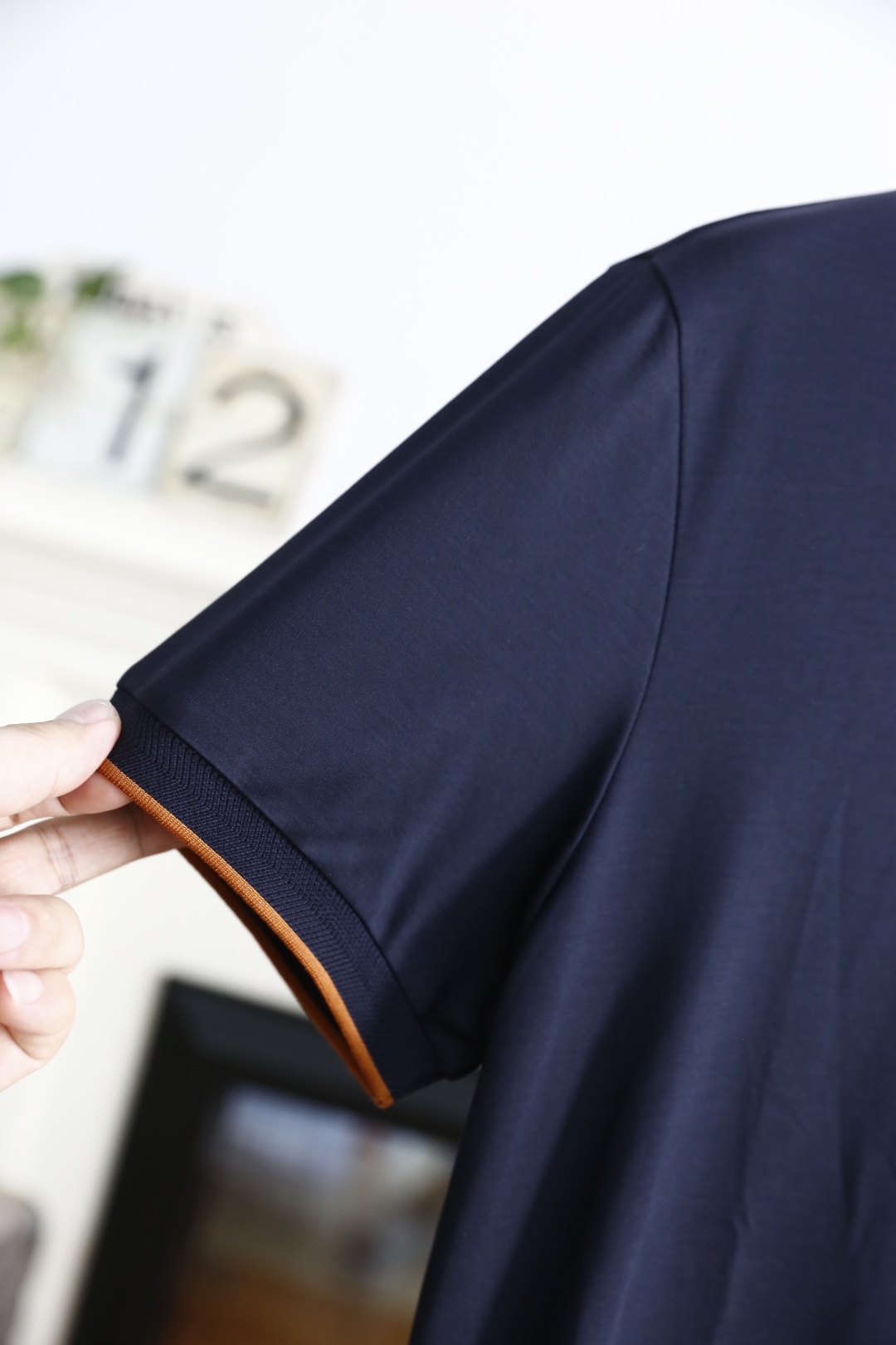 🔥lP🆕.
2025夏季时尚圆领短袖👍高级定制百搭款式！更有实用感 任何人都可以轻松驾驭 采用经典双丝光