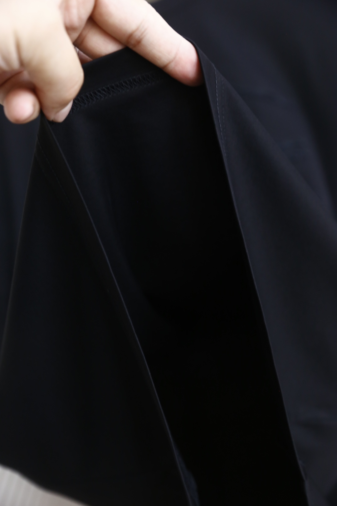 🔥巴宝丽/Burbe*ry.
25Bur夏季男士圆领短袖🍃经典圆领设计！胸前品牌战马LOGO标识标注👍🏼