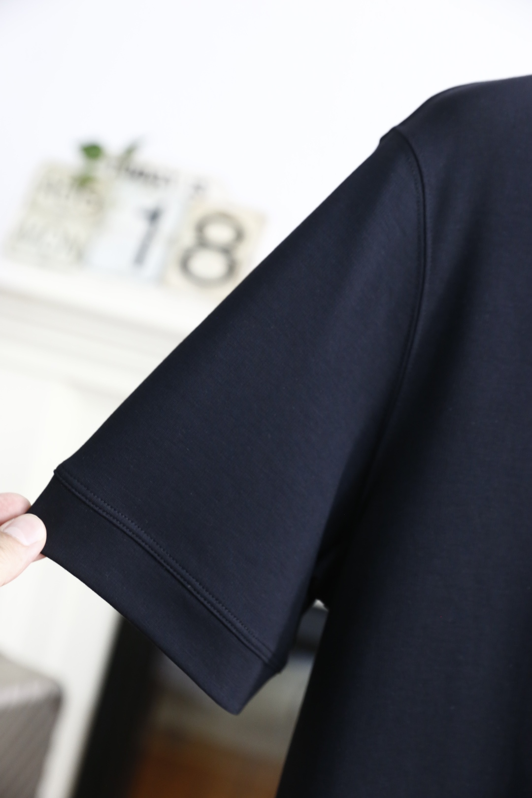 🔥lP🆕.
早秋新品打底短袖🆕男士纯棉百搭款短袖！采用进口舒适纯棉面料👍衣橱里不可或缺的百搭利器，市面罕