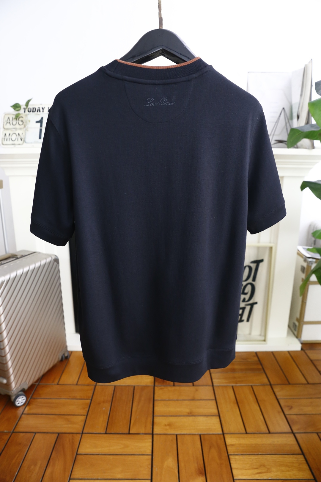 🔥lP🆕.
早秋新品打底短袖🆕男士纯棉百搭款短袖！采用进口舒适纯棉面料👍衣橱里不可或缺的百搭利器，市面罕