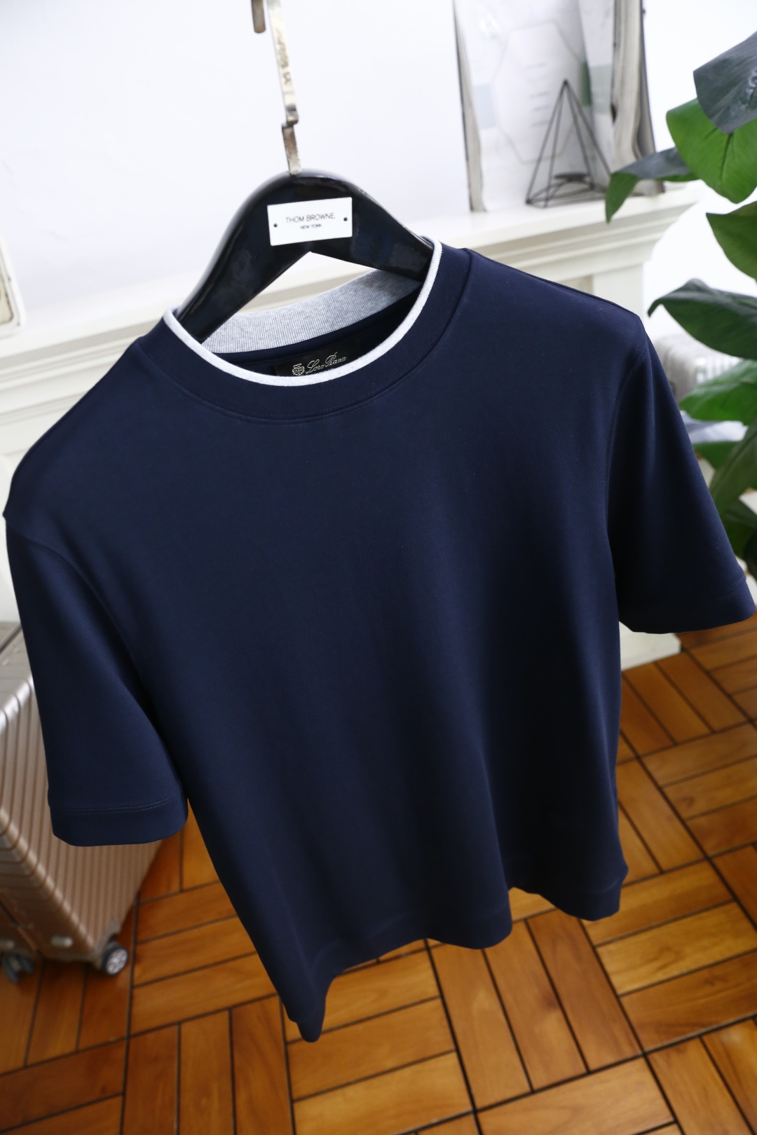 🔥lP🆕.
早秋新品打底短袖🆕男士纯棉百搭款短袖！采用进口舒适纯棉面料👍衣橱里不可或缺的百搭利器，市面罕