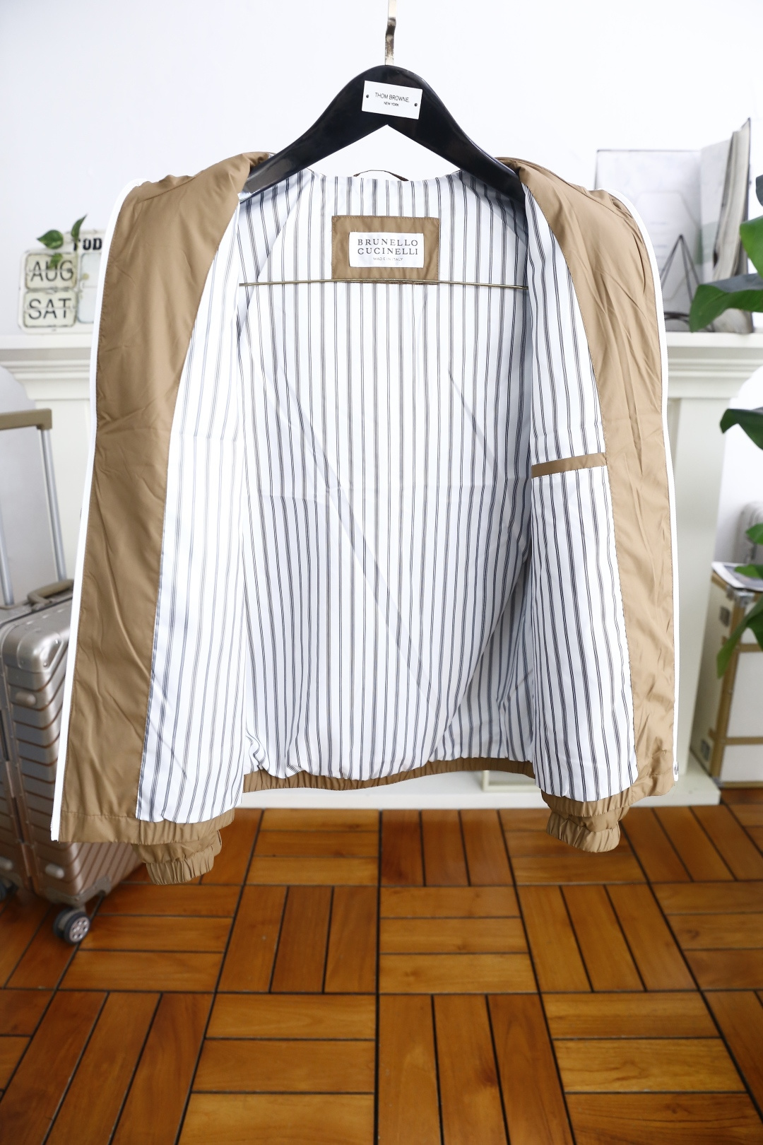 🔥Brunello Cucinelli.
26秋季新款男士时尚薄款棉服！采用进口华纤料含薄棉🔥欧洲米兰走