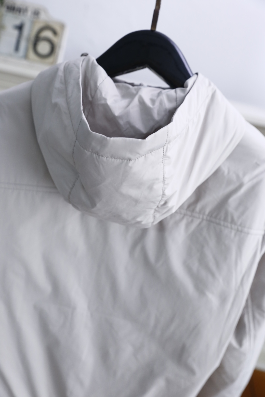 🔥Brunello Cucinelli.
26秋季新款男士时尚薄款棉服！采用进口华纤料含薄棉🔥欧洲米兰走