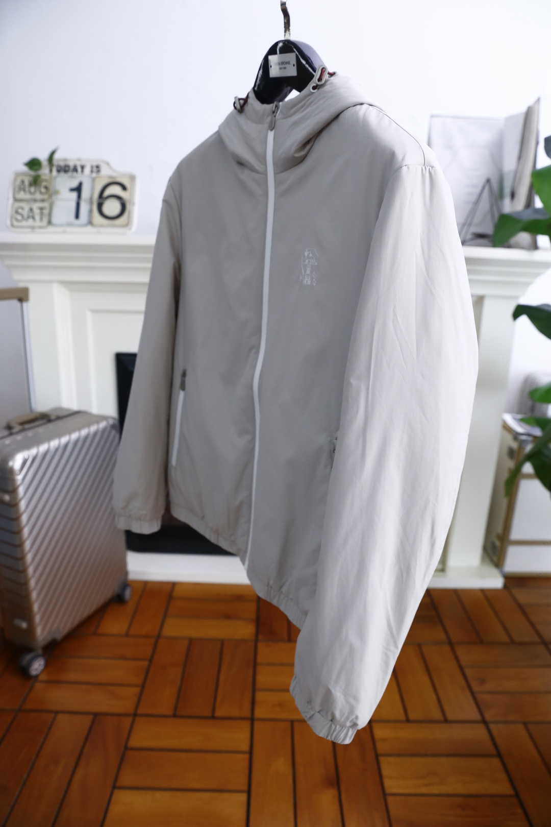 🔥Brunello Cucinelli.
26秋季新款男士时尚薄款棉服！采用进口华纤料含薄棉🔥欧洲米兰走