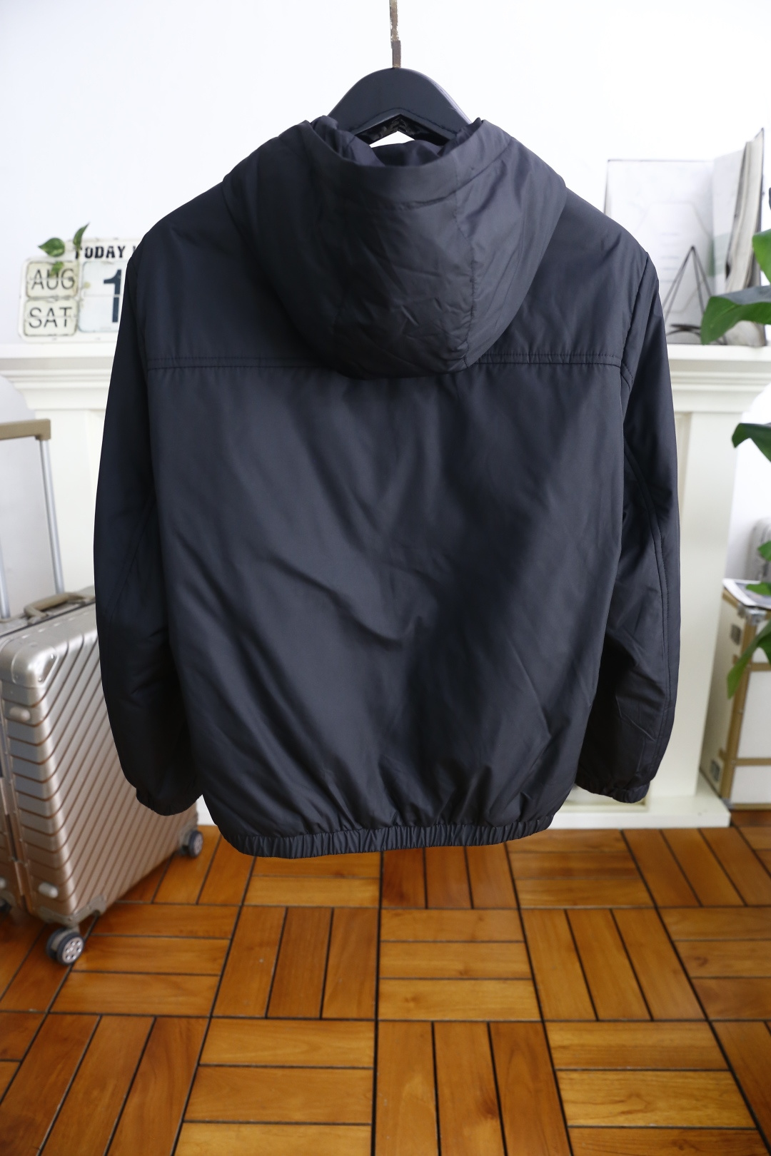 🔥Brunello Cucinelli.
26秋季新款男士时尚薄款棉服！采用进口华纤料含薄棉🔥欧洲米兰走