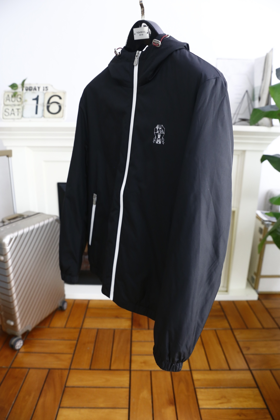 🔥Brunello Cucinelli.
26秋季新款男士时尚薄款棉服！采用进口华纤料含薄棉🔥欧洲米兰走