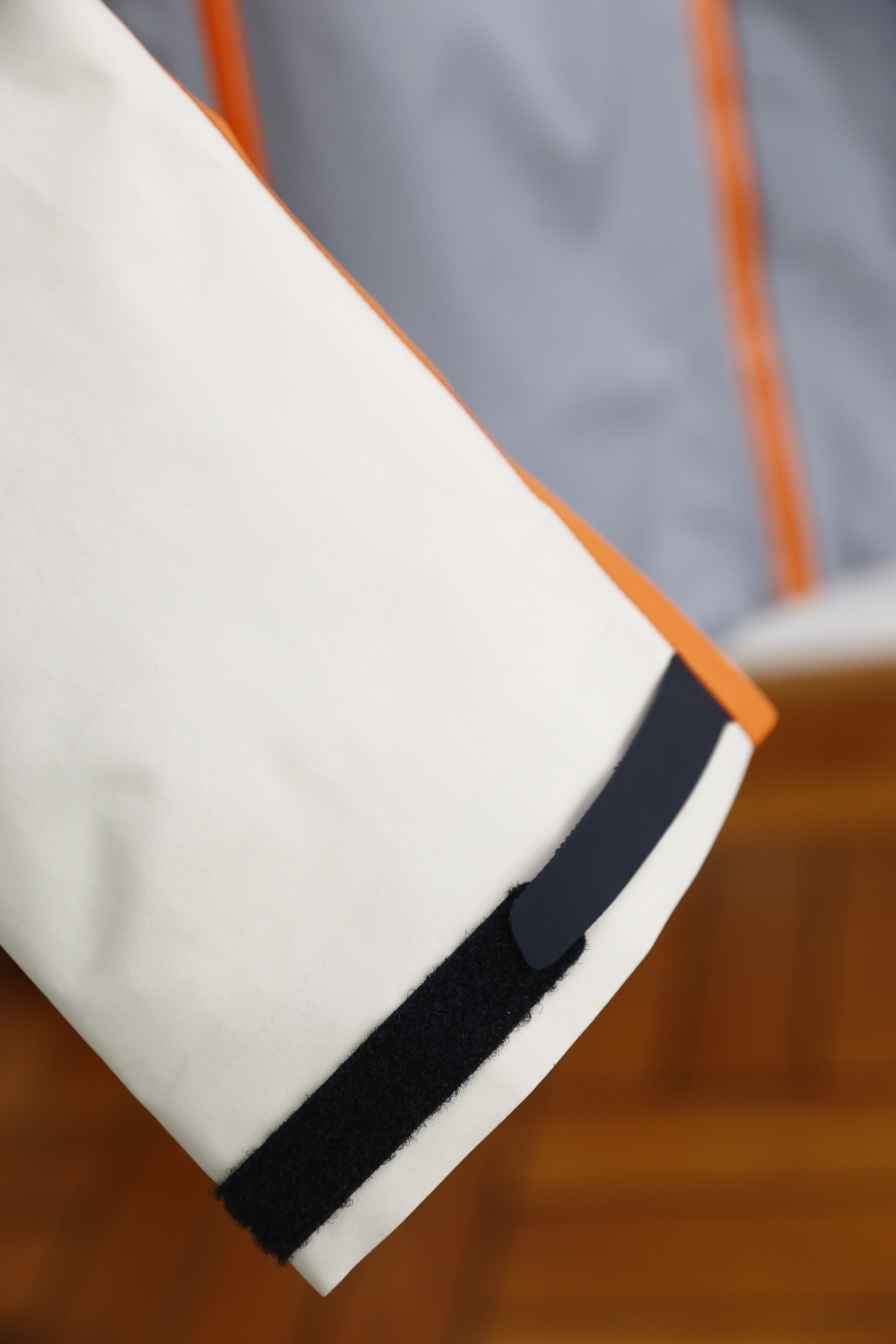 🔥始祖鸟/archaeoPteryx.
26秋季新品！外出登山必入手款👍时尚百搭男女同款拼色冲锋衣！胸前