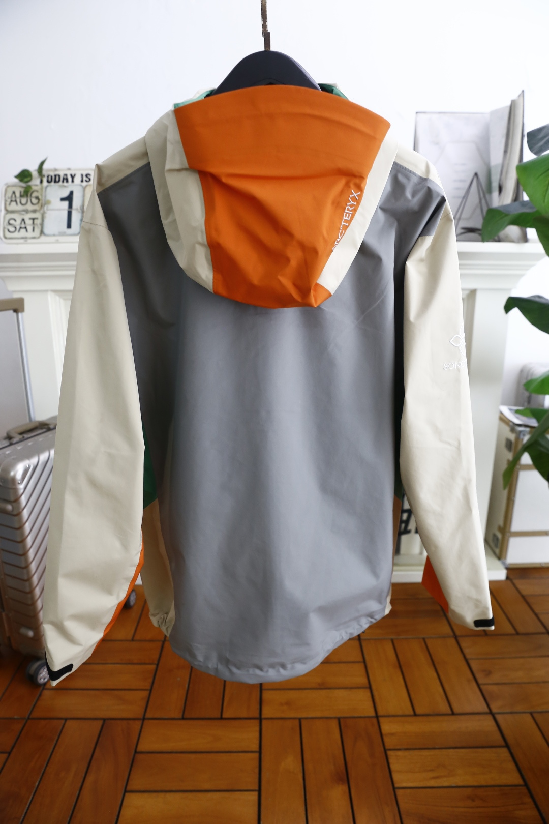 🔥始祖鸟/archaeoPteryx.
26秋季新品！外出登山必入手款👍时尚百搭男女同款拼色冲锋衣！胸前