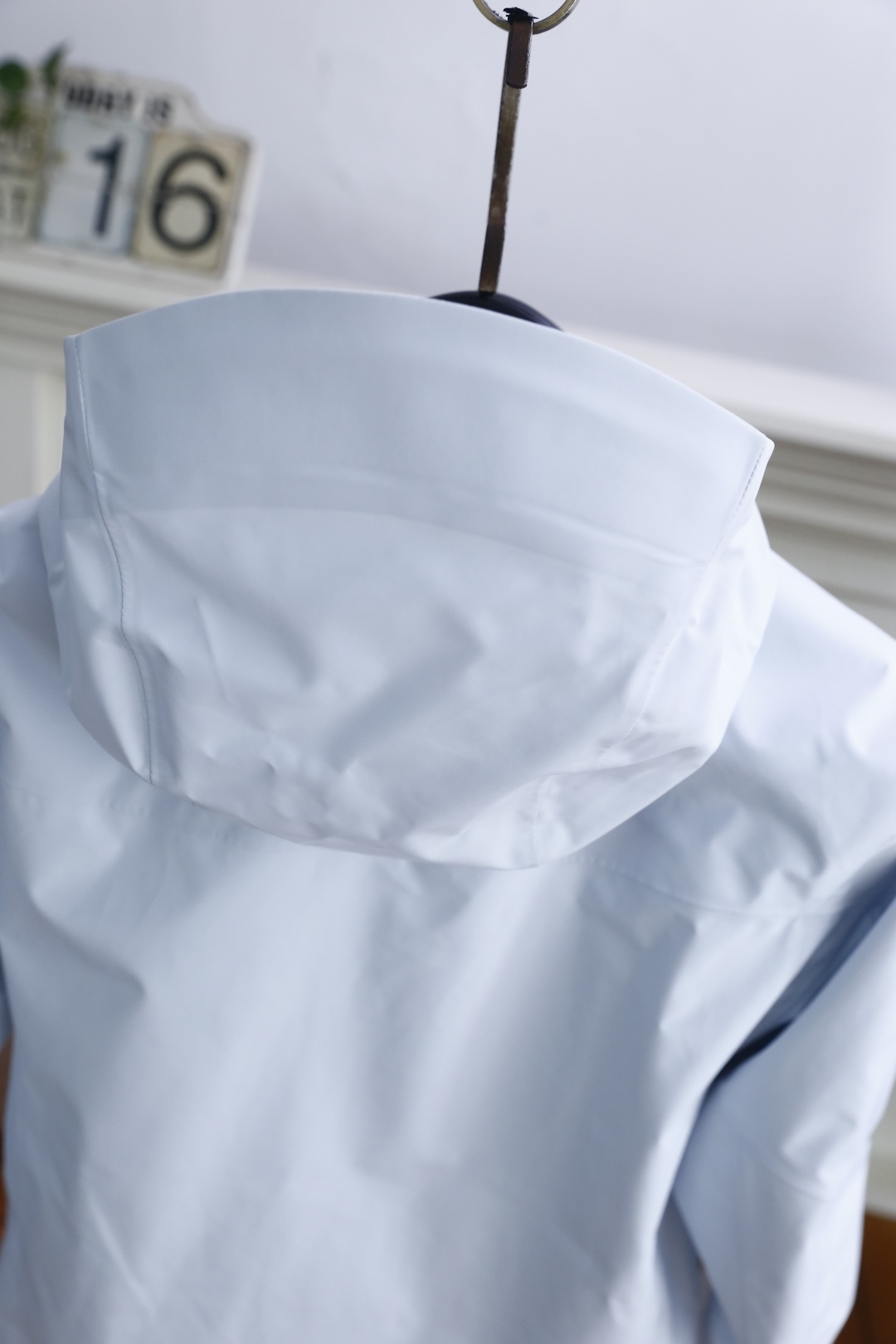 🔥始祖鸟/archaeoPteryx.
26早秋新品🆕时尚百搭男女同款冲锋衣！胸前采用品牌经典LOGO搭